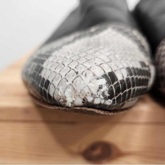 Poppy Barley The Oxford Slip-On Snakeskin Black Leather Pointed Flats Size 10.5 - Picture 4 of 12